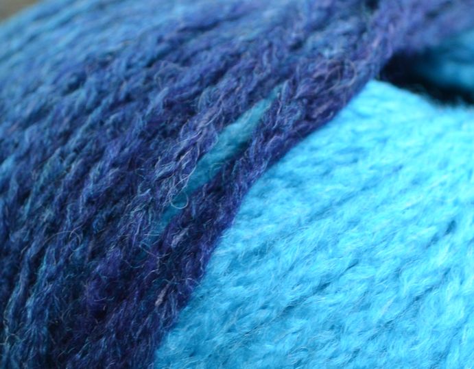 Фактура пряжи Peria Fanatik