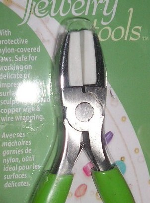 Щипцы с защитными нейлоновыми прокладками